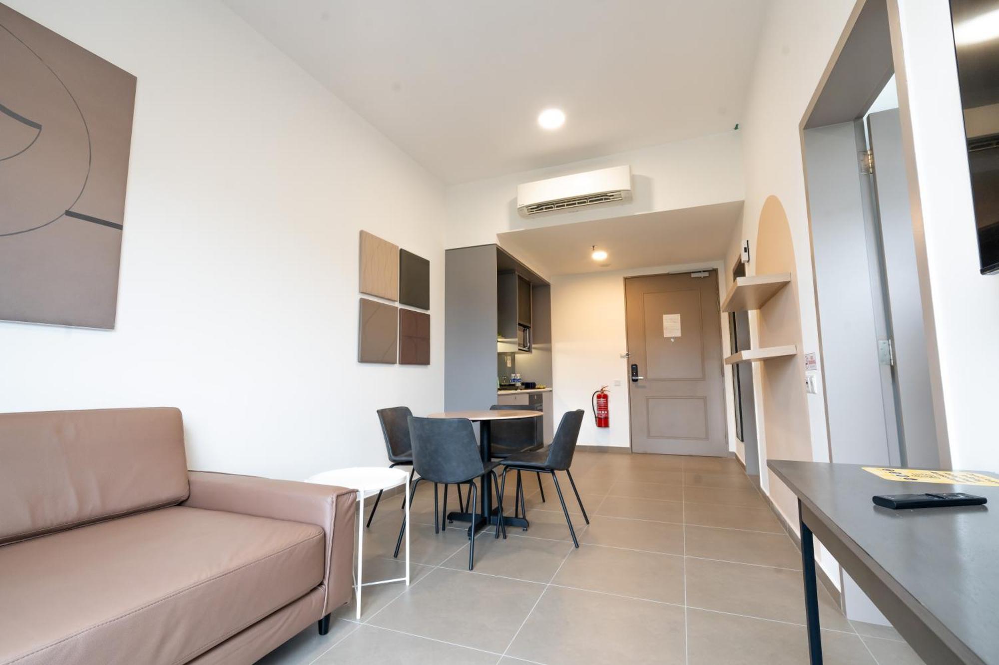Mossaz Mana-Mana Suites Kuala Lumpur Петалинг Джая Екстериор снимка