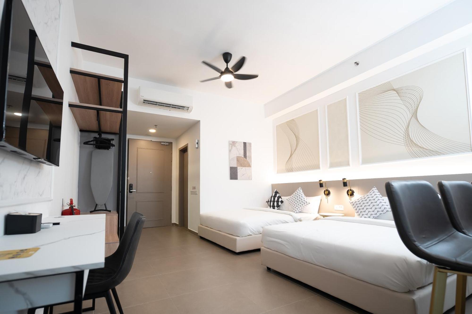 Mossaz Mana-Mana Suites Kuala Lumpur Петалинг Джая Екстериор снимка