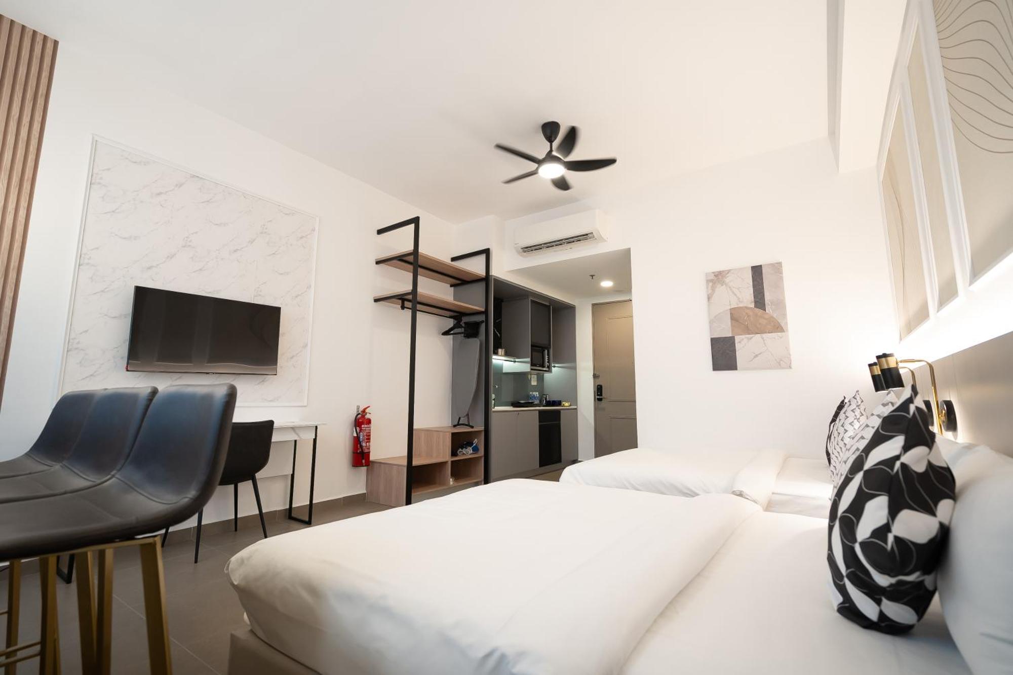 Mossaz Mana-Mana Suites Kuala Lumpur Петалинг Джая Екстериор снимка